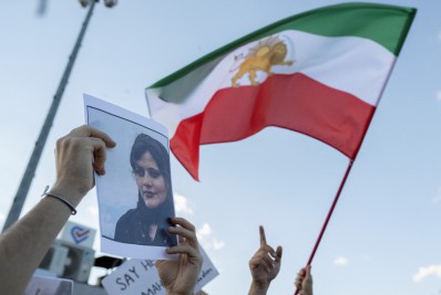 Irã executa segunda pessoa vinculada aos protestos no país