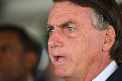 Bolsonaro acusa Lula de descumprir proibição de propaganda sobre canibalismo