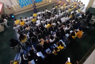Em Mesquita, alunos do CEJAC participaram de palestra sobre Violência e Suicídio