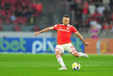 De volta ao Maracanã, Renê prega gratidão ao Flamengo: 'Foi minha casa por bastante tempo'