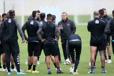 Vasco e Operário estão entre os piores clubes nas últimas 10 rodadas da Série B