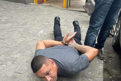 Polícia prende milicianos responsáveis por extorquir comerciantes na Comunidade do Terreirão