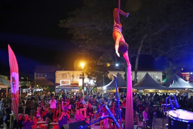 Milhares de pessoas participam da terceira edição do 