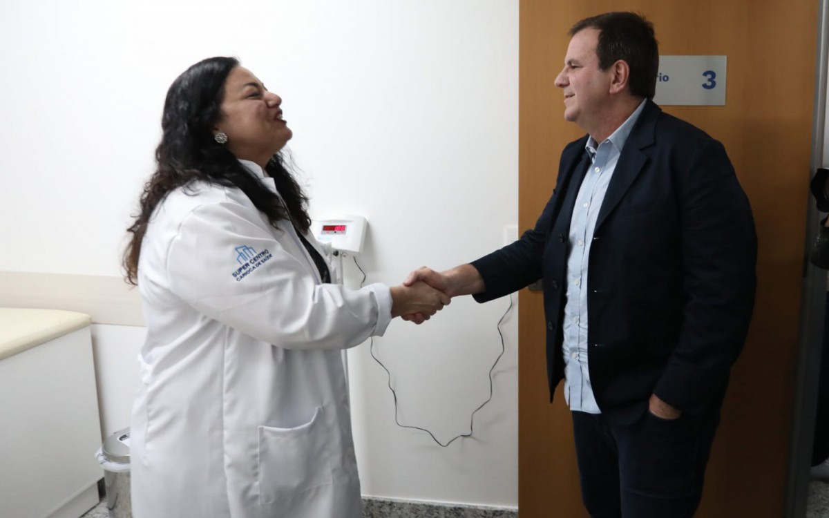 Eduardo Paes inaugura o Super Centro Carioca de Especialidades, em Benfica