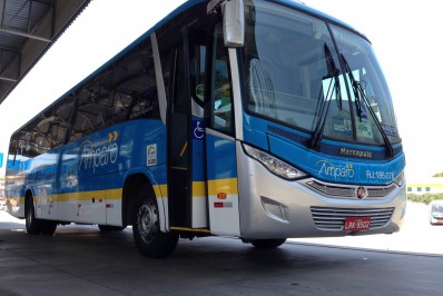 Polícia tenta identificar criminoso que assaltou ônibus na altura do Into