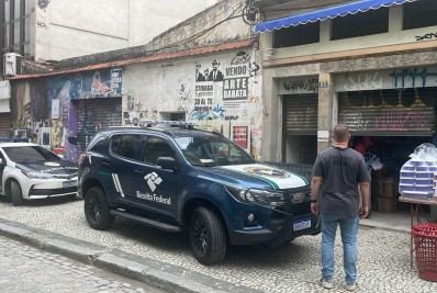 Receita Federal apreende seis toneladas de brinquedos irregulares em operação no Centro