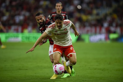 Comentarista elogia atuação do Inter contra o Flamengo: 