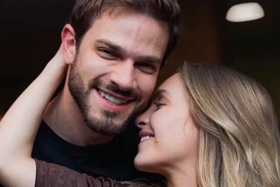 Carla Diaz recebe declaração do namorado após ele ser eleito deputado: 'Fundamental seu apoio'