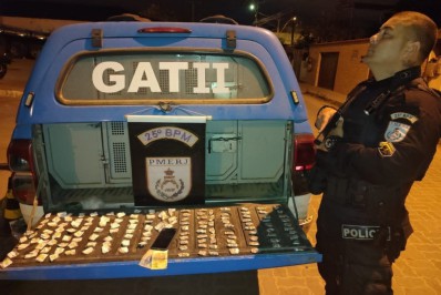 Homem é preso vendendo drogas no 'Minha Casa, Minha Vida' em Araruama 