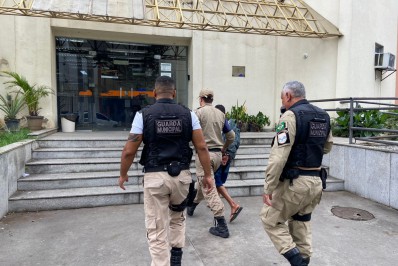 Guarda Municipal prende suspeito de invadir e roubar casa de idosa na Zona Norte