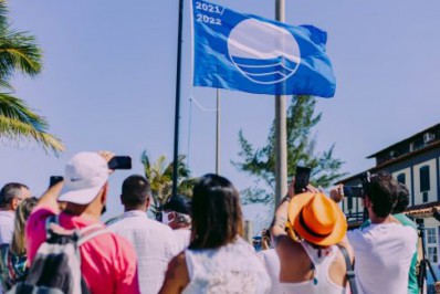 Programa Bandeira Azul na Praia do Peró, em Cabo Frio, será renovado 