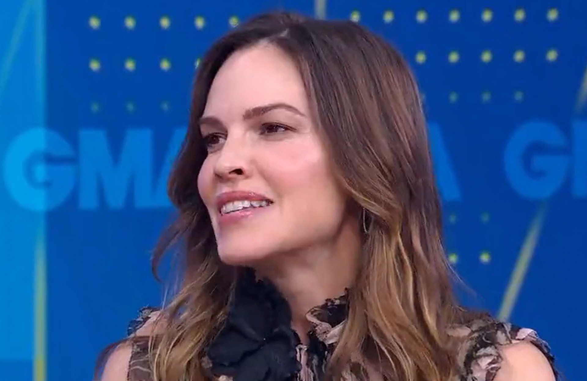 Hilary Swank está grávida de gêmeos - Reprodução de vídeo