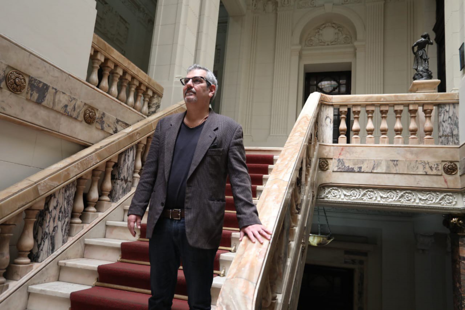 Fernando Ebert é coordenador do departamento de visitas guiadas do Palácio Tiradentes - Pedro Ivo / Agência O DIA