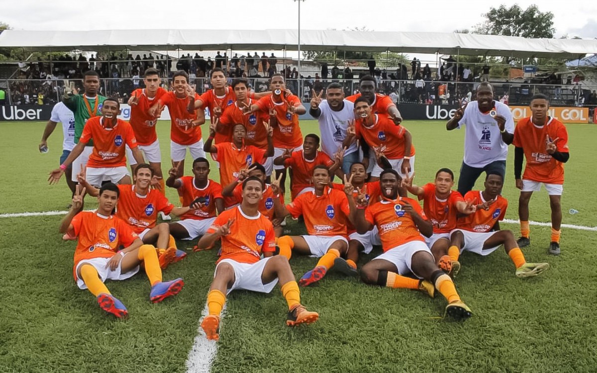 CRB Dick (S&atilde;o Jo&atilde;o de Meriti) disputa a final da Ta&ccedil;a das Favelas neste s&aacute;bado (8)