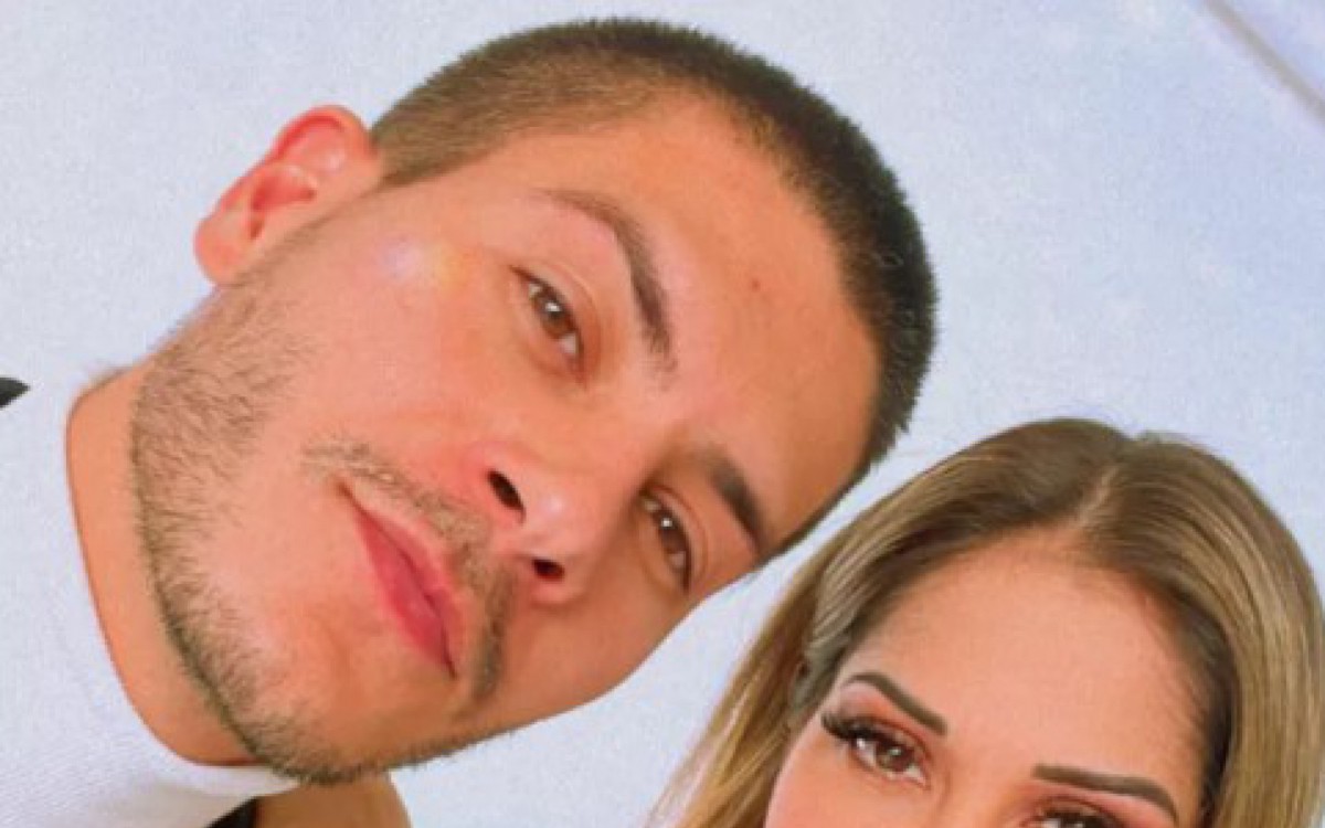 Ma&iacute;ra Cardi e Arthur Aguiar