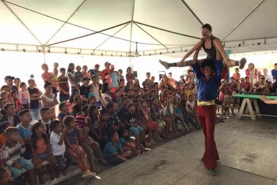 Projeto ‘No Rastro do Riso-Conexão Baixada’ fará apresentação na Creche Fátima Nunes, em Belford Roxo