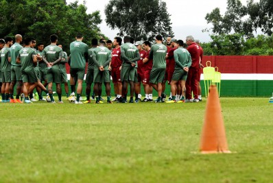 Fluminense realiza pagamento de salários do mês de setembro
