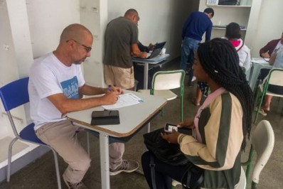 Formalização de comerciantes do Tangará para a Moeda Itajuru termina nesta quinta (6), em Cabo Frio