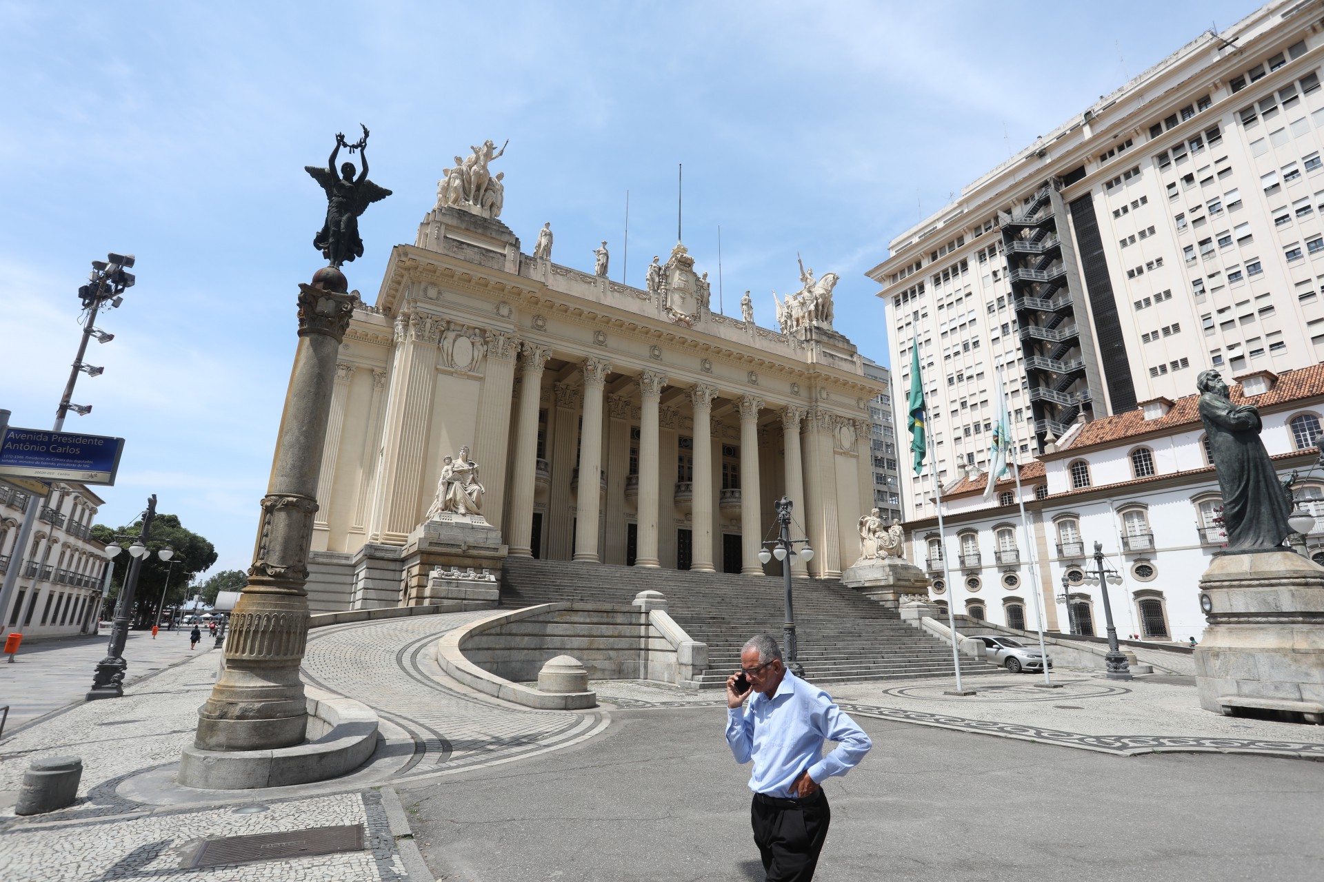 O Pal&aacute;cio Tiradentes durante 46 anos foi sede da Assembleia Legislativa - Pedro Ivo / Arquivo O Dia