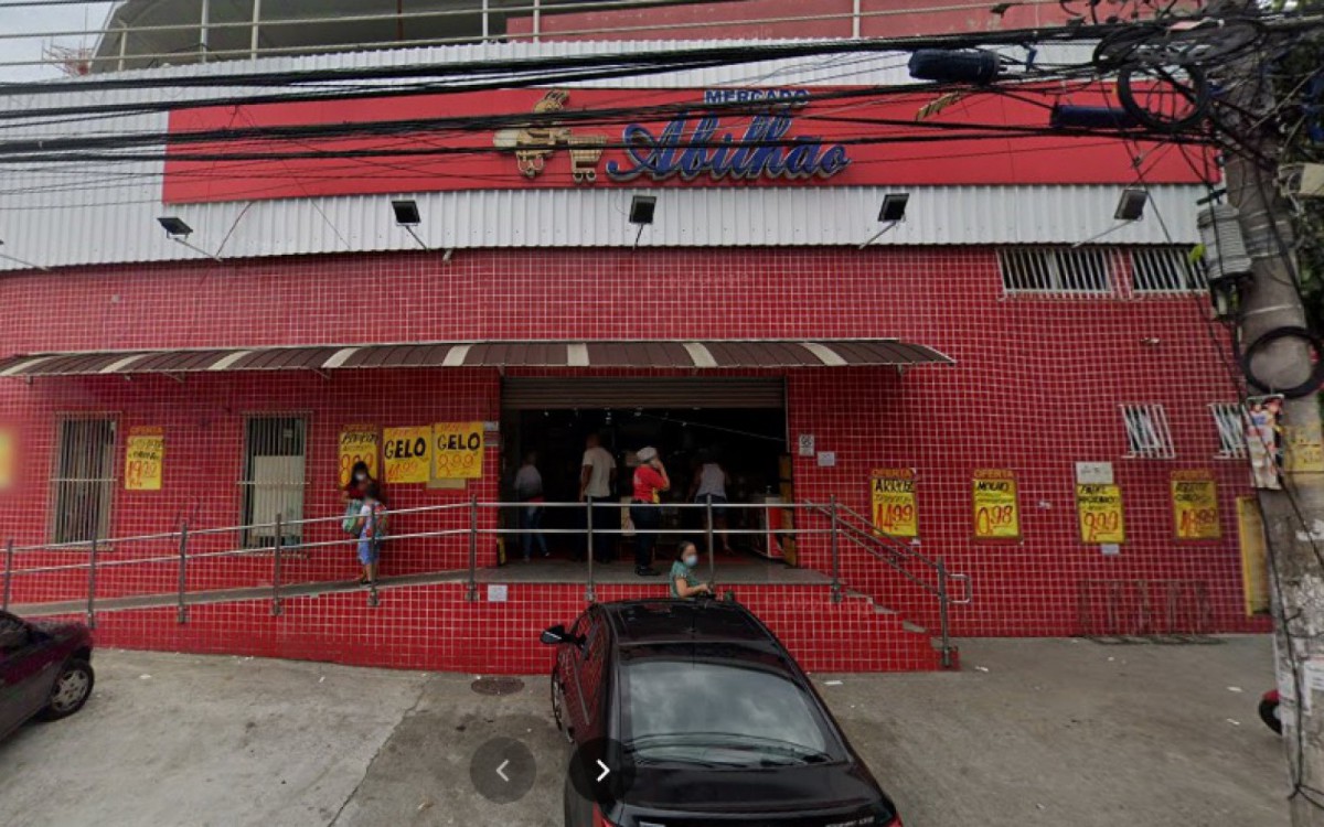 Mercado Abilh&atilde;o, em Oswaldo Cruz, foi alvo de criminosos na manh&atilde; desta sexta-feira (8)