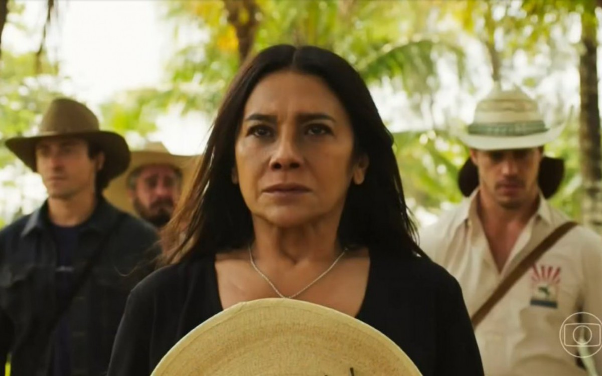 Funeral de Zé Leôncio marcou o final do remake de 'Pantanal', nesta sexta-feira - Reprodução/TV Globo