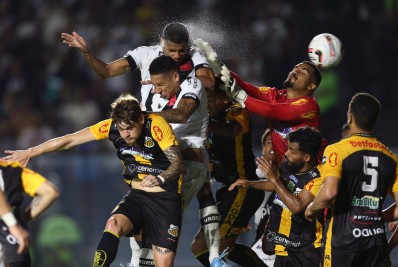 Léo Matos exalta Jorginho e destaca evolução do Vasco em momento decisivo