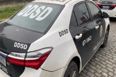 Polícia cumpre quatro mandados de busca e apreensão em operação contra roubo de dados de empresas