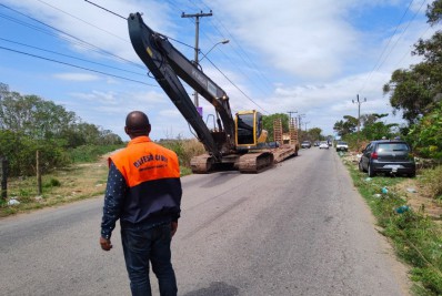 Defesa Civil desobstrui principal canal de desaguamento das águas de chuva do município