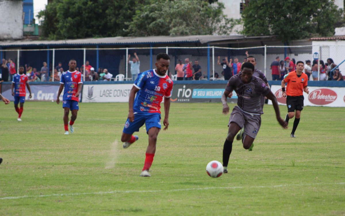 Victor Hugo (19) marcou um dos gols da SE Belford Roxo contra o Rio de Janeiro