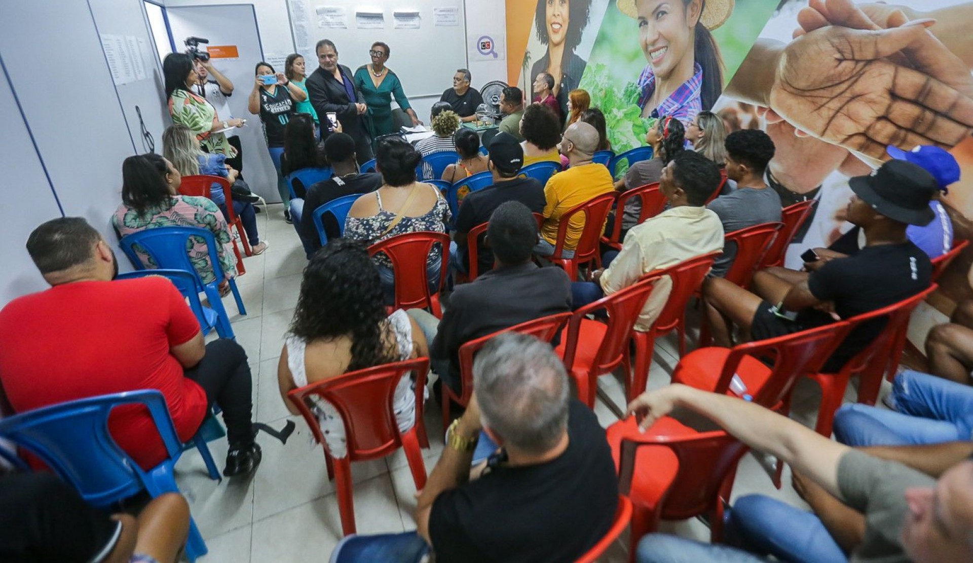 Os participantes lotaram a Secretaria de Trabalho para o sorteio - Rafael Barreto / PMBR