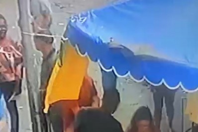 Vídeo: Homem é preso em flagrante após roubar cordão de vítima no Centro