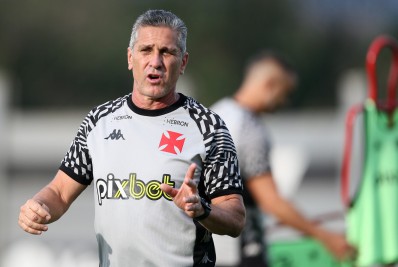 Vasco deve ter novidades no time titular para 'final' contra o Ituano na Série B
