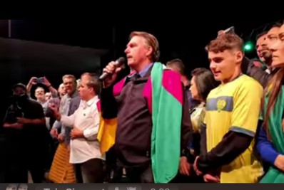 Bolsonaro ataca Lula e volta a colocar urnas em xeque no RS