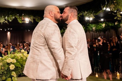 Tiago Abravanel e Fernando Poli se casam e fazem festa em São Paulo