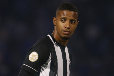 Tchê Tchê analisa temporada do Botafogo e afirma: 'Podemos sonhar com coisas maiores'