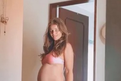 Cintia Dicker recebe elogios do marido, Pedro Scooby: 'Grávida mais linda'