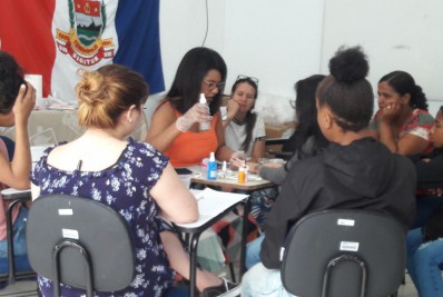 CREAS Teresópolis realiza curso de capacitação de manicures para mulheres assistidas pelo PAEFI