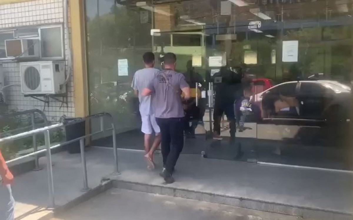 MC foi levado para a 33&ordf; DP (Realengo)