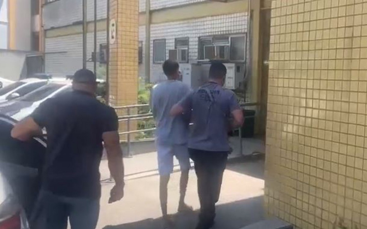 MC foi levado para a 33&ordf; DP (Realengo)