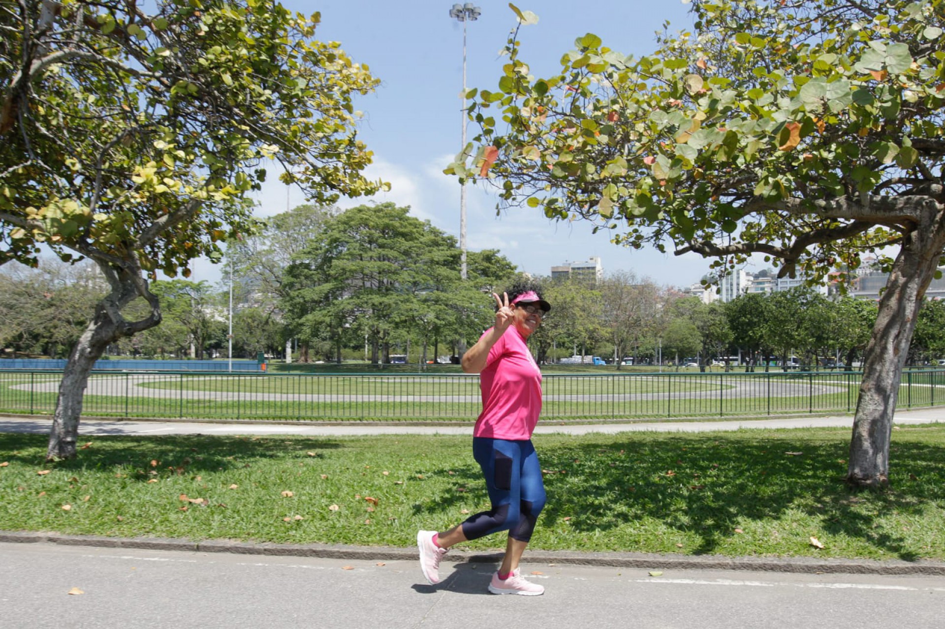 Curada 100% do câncer de mama, Maria Thereza já correu quatro maratonas São Silvestre - Reginaldo Pimenta / Agência O DIA