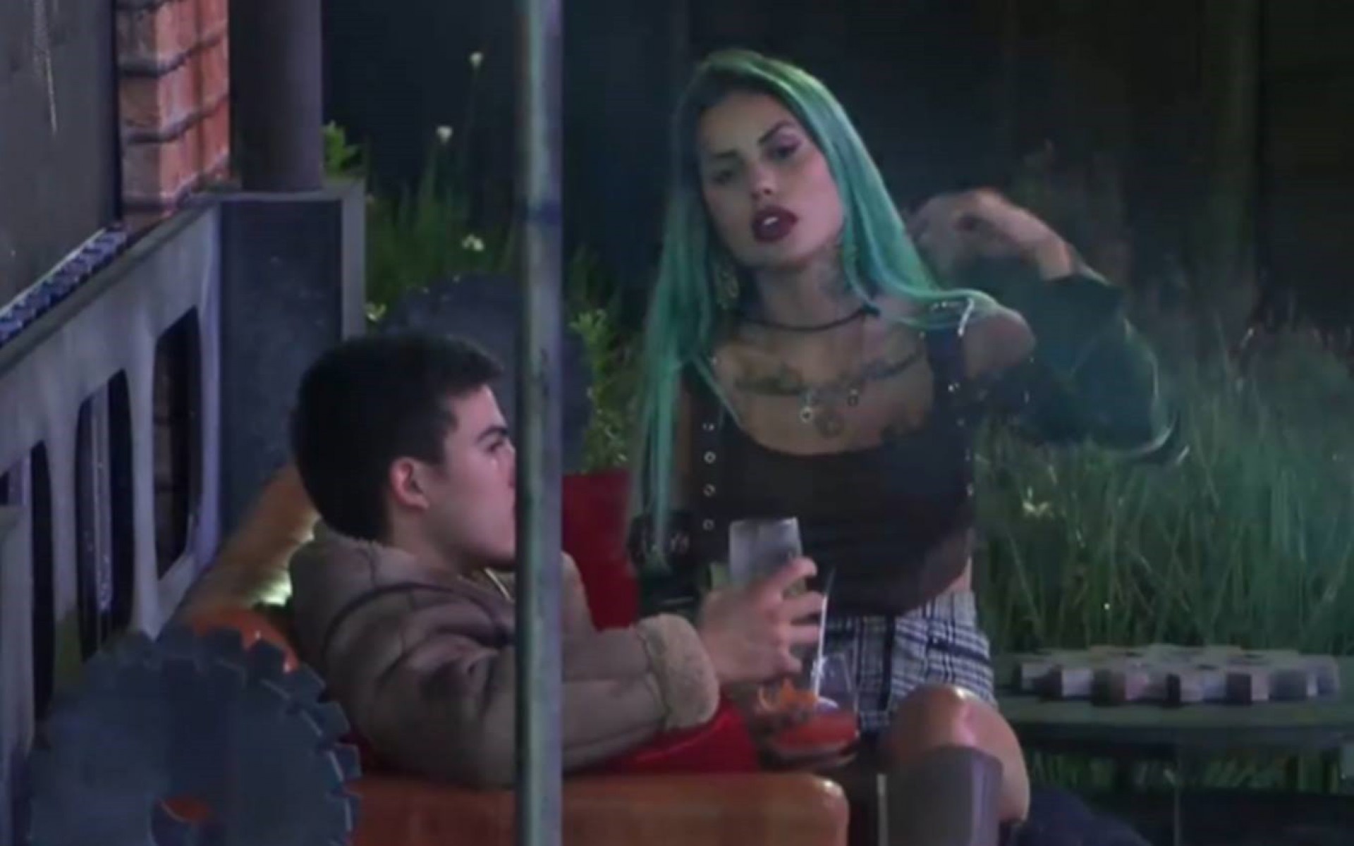 Thomaz Costa separou Tati Zaqui da briga com Deolane - Reprodução