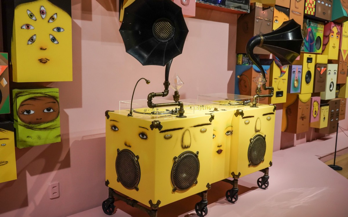 Exposi&ccedil;&atilde;o OSGEMEOS: Nossos Segredos, no CCBB RJ