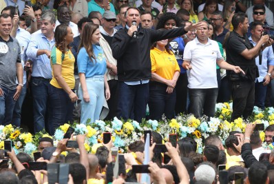 Bolsonaro em São Gonçalo: retribuição de capitão a capitão