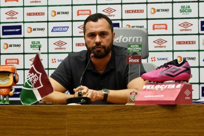 Fluminense propôs trocar dois titulares de Diniz por ex-atacante do Botafogo