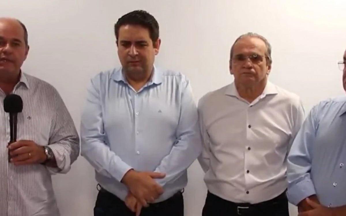 Os quatro prefeitos de cidades mineiras anunciaram desfiliação do PSDB - Reprodução / Mídias Sociais