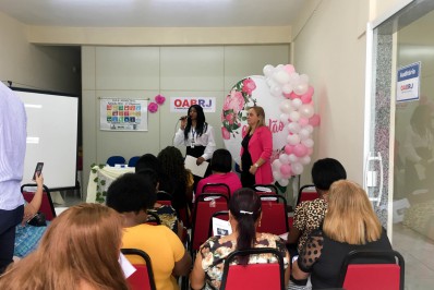 Autoridades e membros da sociedade civil participam de seminário em Mesquita