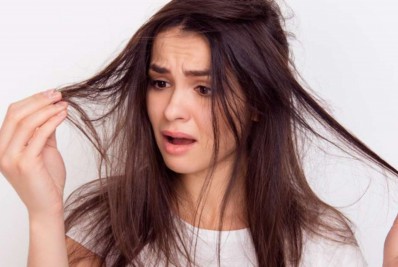 Saiba como recuperar o cabelo emborrachado ou elástico