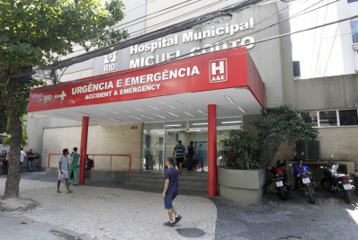 Decreto libera entrada de líderes religiosos fora do horário de visita em hospitais do Rio