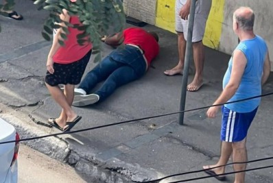 Delegacia de Homicídios investiga ataque a tiros que deixou PM de folga baleado e matou homem em Nilópolis