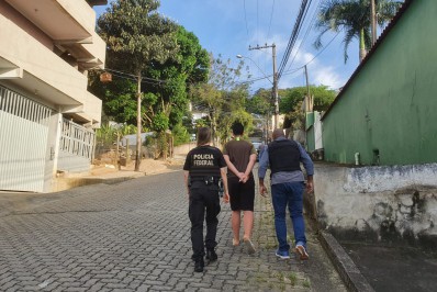 Adolescente é apreendido por revender pornografia infantojuvenil em Volta Redonda